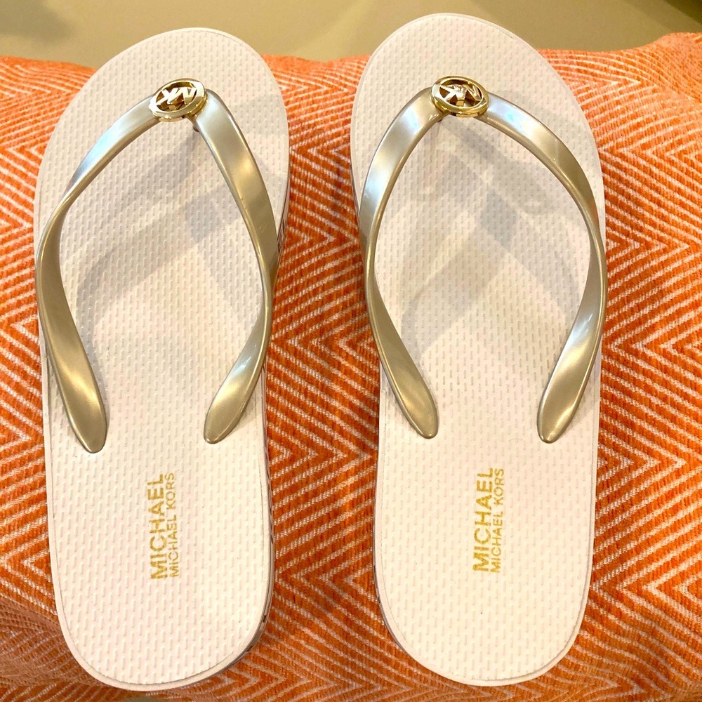 BN Michael Kors Sadler Flat Sandals